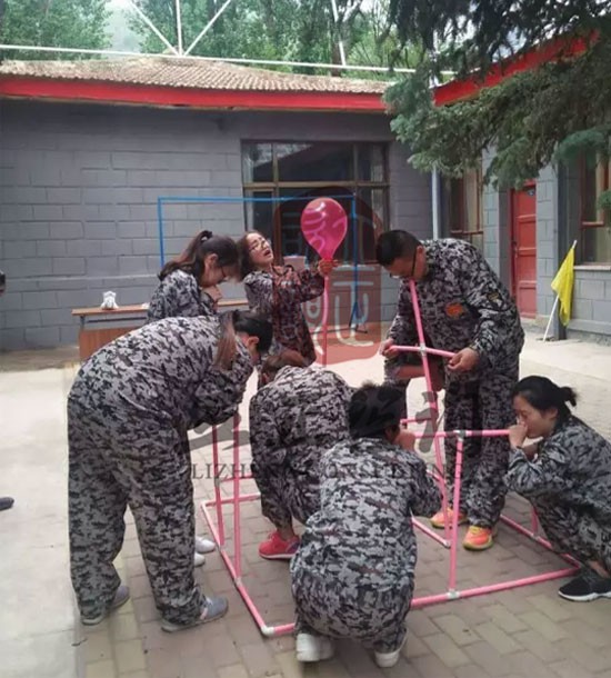 培訓快訊培訓時間：8月19.20日培訓單位：天水某一中培訓課程：拓展培訓人數：拓展16觀摩人員5人蘭州戶外拓展