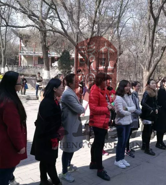 培訓快訊培訓時間：3月8日培訓單位：某銀行培訓課程：定向越野培訓人數：80人、觀摩人員1人蘭州企業培訓