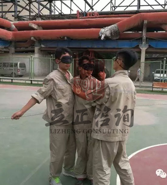 培訓快訊培訓時間：7月20日～21培訓單位：某熱電廠有限公司培訓課程:拓展培訓人數：23人蘭州拓展培訓