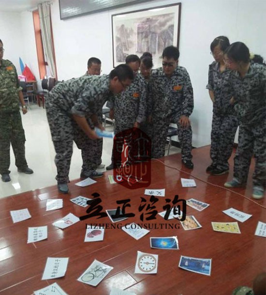 培訓時間：7月26日-27日培訓單位：中國援馬達加斯加醫療隊培訓課程：拓展培訓人數：30人